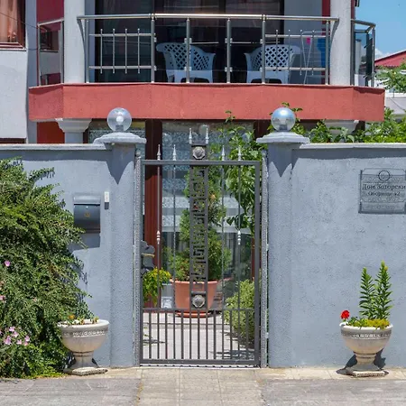 בית הארחה Vermoni 21 צ'רנומורץ