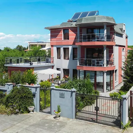 Vermoni 21 צ'רנומורץ