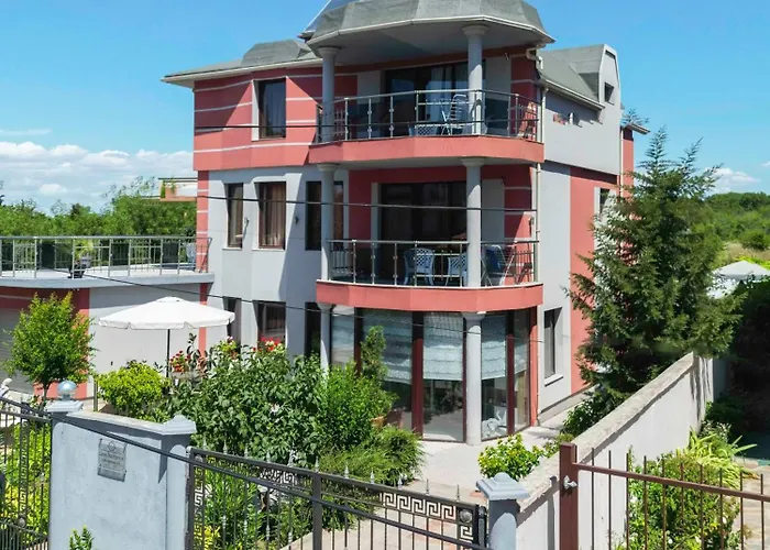 בית הארחה Vermoni 21