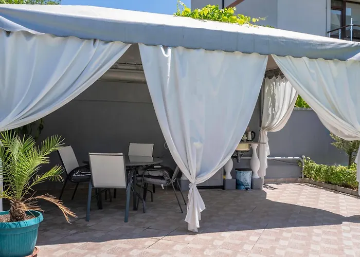 Vermoni 21 Guest house Chernomorets
